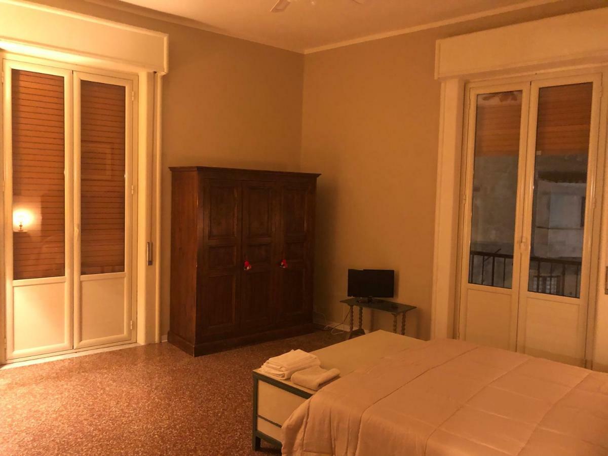 Al Teatro Biondo Guest House Palermo Eksteriør bilde